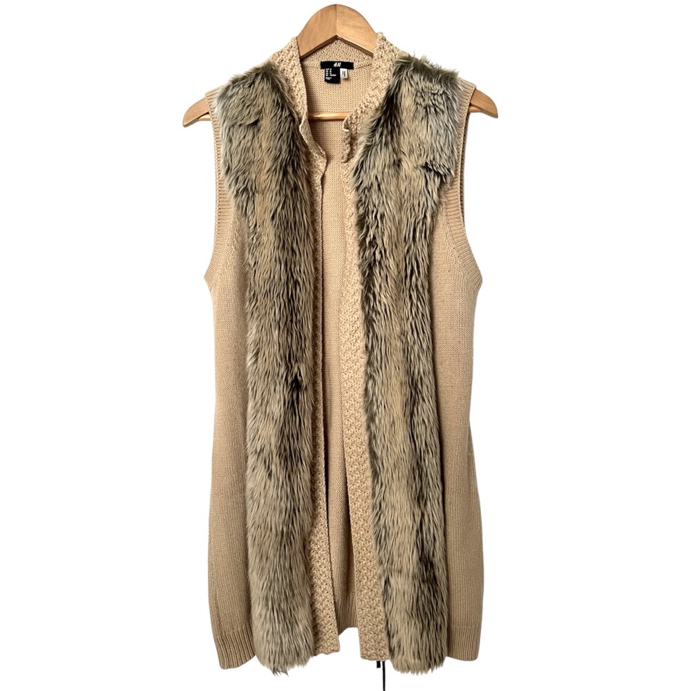 H&M Beige Knitted Vest With Faux Fur